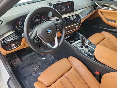 Used 2018 BMW 530i RWD image 25