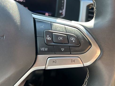 Certified 2022 Volkswagen Atlas Cross Sport SE image 20