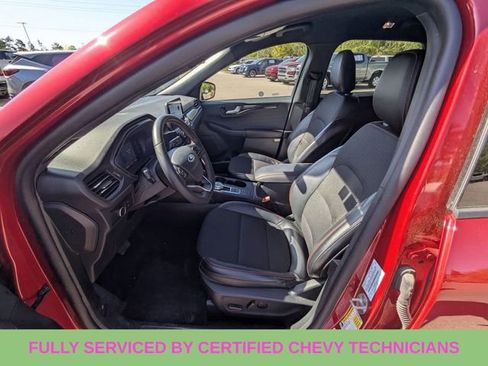 Used 2025 Ford Escape ST-Line image 14