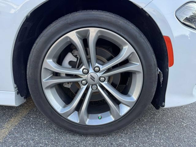 Used 2022 Dodge Charger R/T RWD image 10