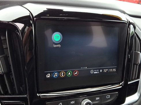 Used 2024 Chevrolet Traverse RS AWD/4WD image 32