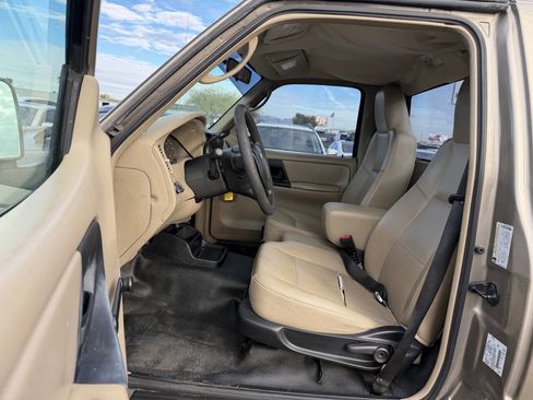 Used 2005 Ford Ranger XL image 15
