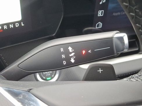 New 2026 Chevrolet Equinox LT w/ Convenience Package II image 7