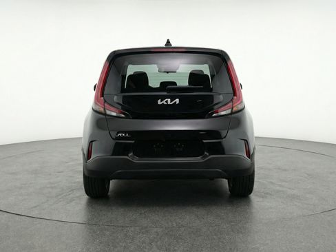 Used 2025 Kia Soul LX w/ LX Technology Package image 7