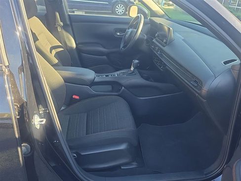 Used 2024 Honda HR-V Sport image 18