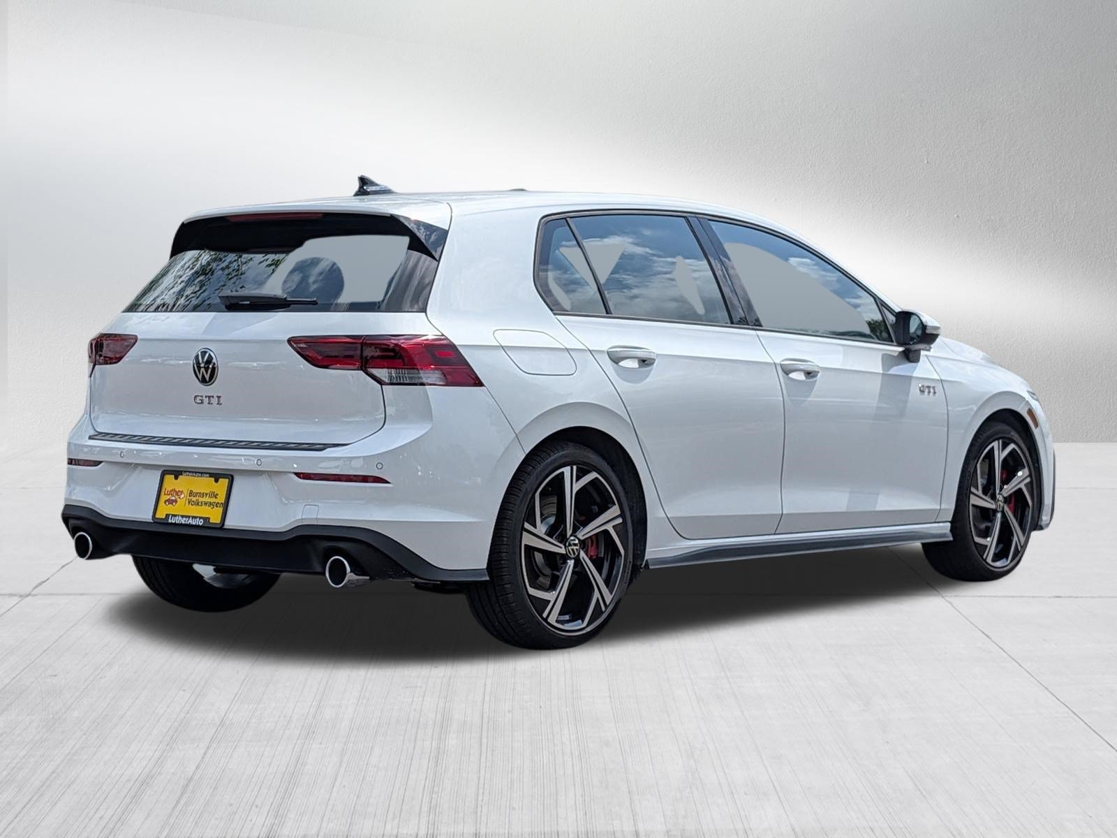 New 2026 Volkswagen GTI SE FWD image 4