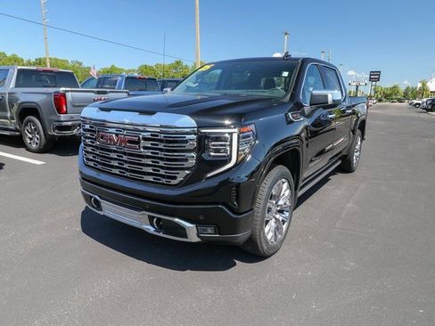 New 2025 GMC Sierra 1500 Denali w/ Denali Reserve Package image 3