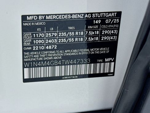 Certified 2026 Mercedes-Benz GLB 250 image 25