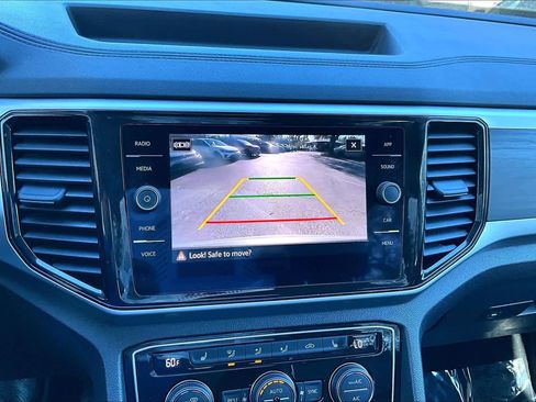 Certified 2023 Volkswagen Atlas SE image 26