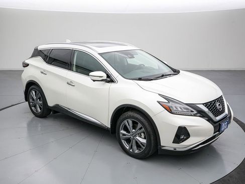 Used 2024 Nissan Murano Platinum w/ Cargo Package image 2