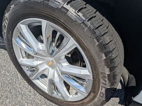 Used 2021 Chevrolet Tahoe High Country RWD image 33