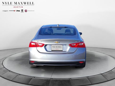 Used 2024 Chevrolet Malibu LT image 14