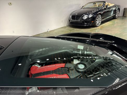 Used 2016 Ferrari 488 GTB image 14