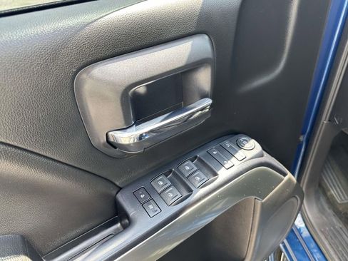 Used 2018 Chevrolet Silverado 1500 LT w/ All Star Edition AWD/4WD image 19
