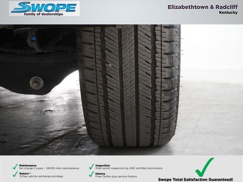 Used 2025 Lincoln Navigator Reserve image 33