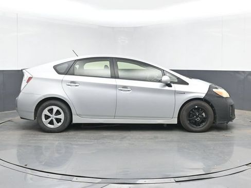 Used 2012 Toyota Prius Two FWD image 11