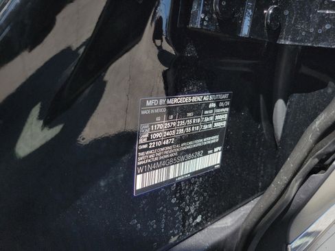 Certified 2025 Mercedes-Benz GLB 250 image 34