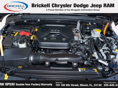 Used 2023 Jeep Wrangler Unlimited Sahara w/ Cold Weather Group AWD/4WD image 36