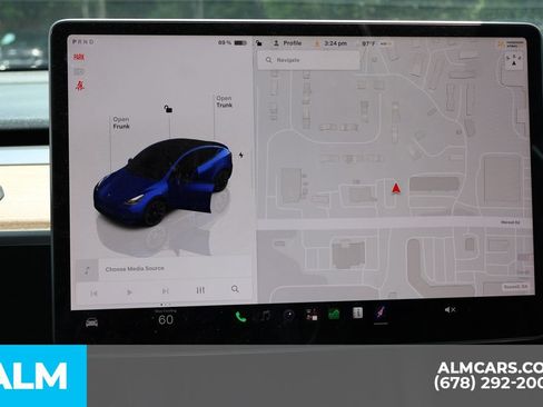 Used 2023 Tesla Model Y Long Range AWD/4WD image 37