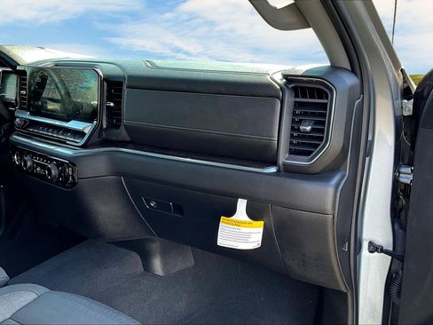 Used 2023 Chevrolet Silverado 1500 RST w/ Rally Edition image 18