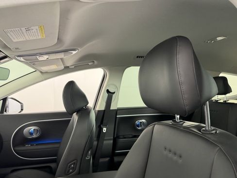Used 2026 Hyundai Ioniq 9 SEL image 24