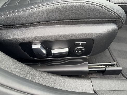 Used 2019 BMW 330i xDrive Sedan AWD/4WD image 36