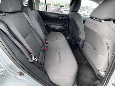 Used 2022 Toyota Corolla Cross LE AWD/4WD image 15
