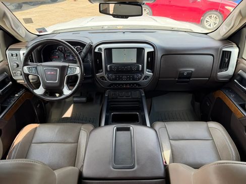 Used 2015 GMC Sierra 2500 SLT w/ Duramax Plus Package AWD/4WD image 22
