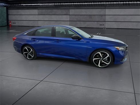 Used 2022 Honda Accord Sport Special Edition image 9