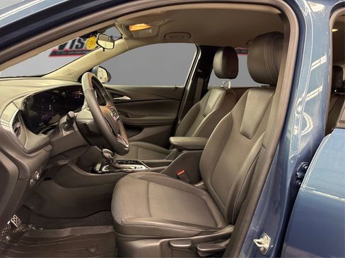 Used 2024 Buick Encore GX Preferred image 9