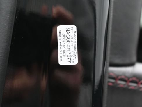 Used 2022 GMC Sierra 1500 AT4X image 46