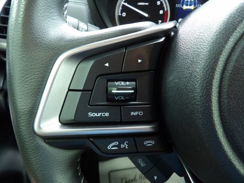 Used 2023 Subaru Forester Limited w/ Popular Package #2 AWD/4WD image 18