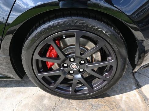 Used 2014 Cadillac CTS V RWD image 13