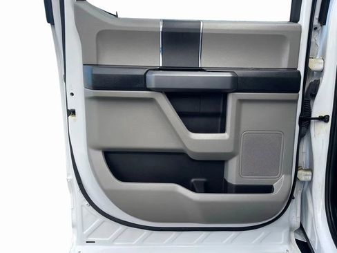 Used 2020 Ford F150 XLT w/ Equipment Group 301A Mid image 32