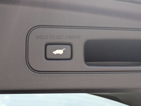 Used 2026 Acura MDX w/ Technology Package FWD image 16