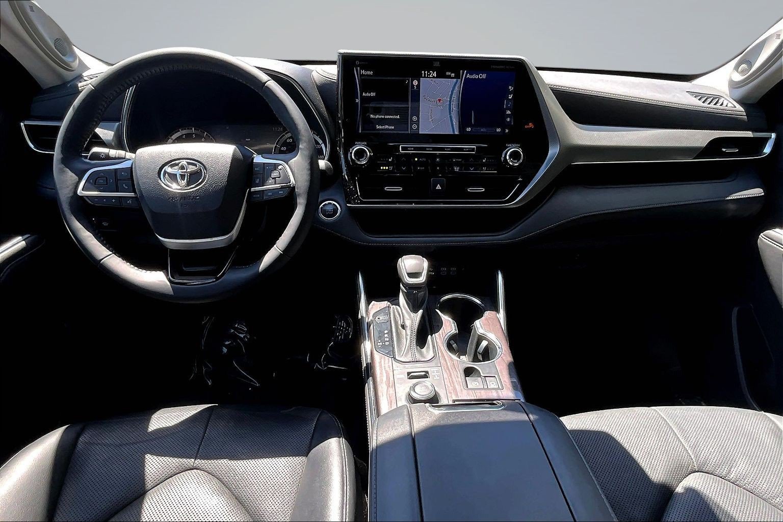 Used 2022 Toyota Highlander Platinum AWD/4WD image 5