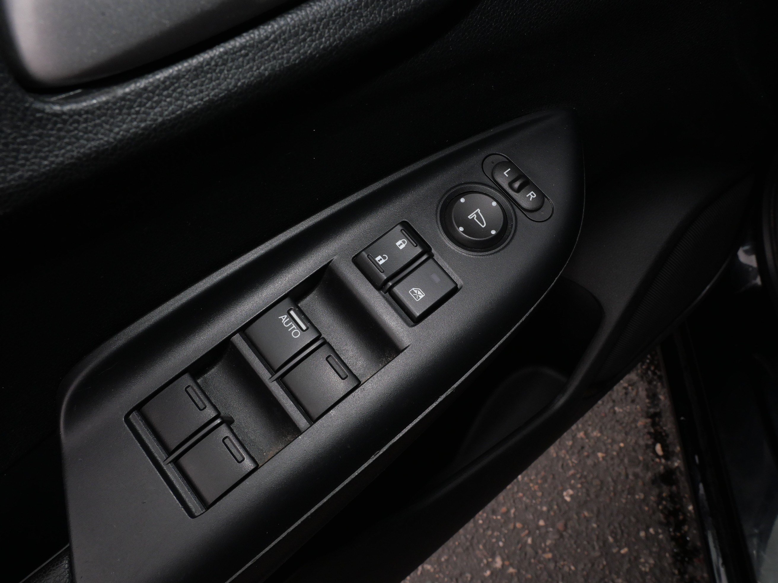 Used 2016 Honda Fit EX-L image 19