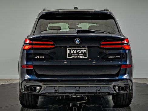New 2026 BMW X5 xDrive40i w/ M Sport Package AWD/4WD image 6