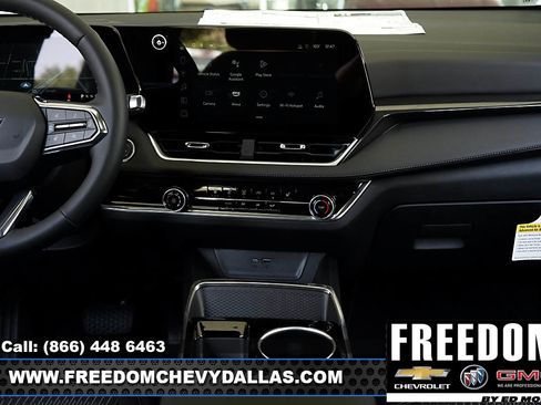 New 2025 Chevrolet Equinox LT w/ Safety and Technology Package image 18