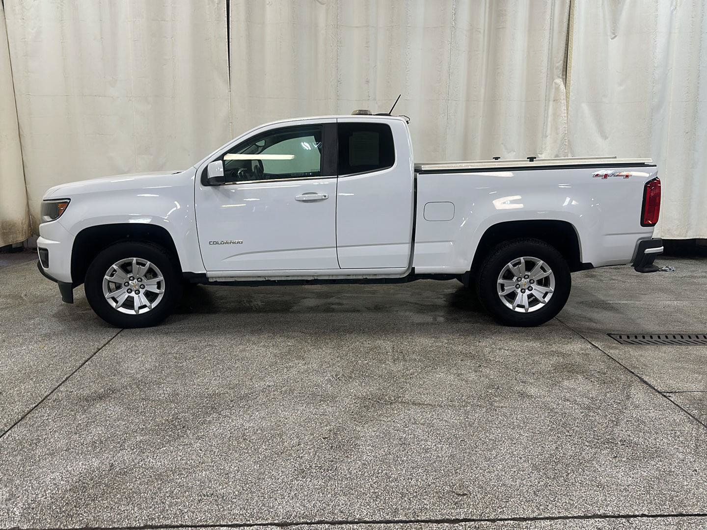 Used 2020 Chevrolet Colorado LT w/ Safety Package AWD/4WD image 2