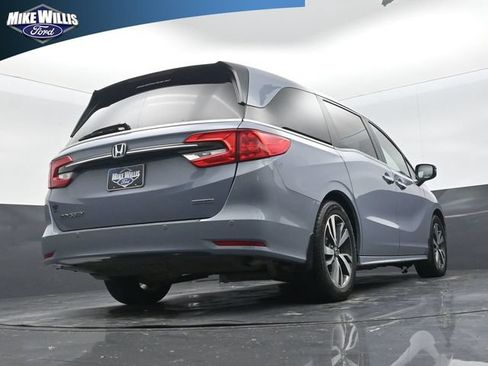 Used 2023 Honda Odyssey Touring image 23