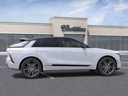 New 2026 Cadillac Lyriq V w/ Exterior Carbon Fiber Package image 5