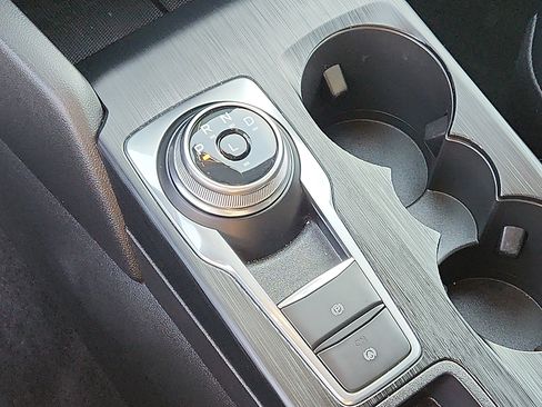 Used 2025 Ford Escape ST-Line w/ Tech Pack #1 image 18