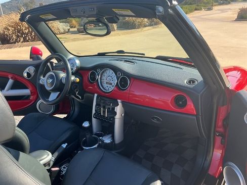 Used 2006 MINI Cooper S FWD image 25