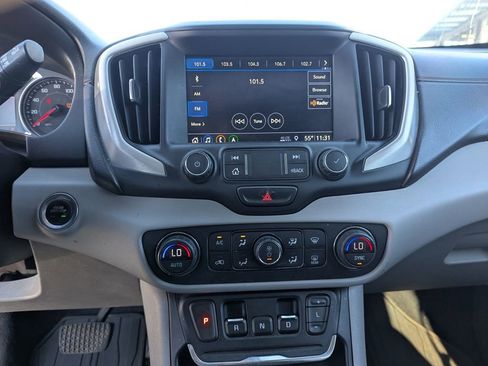 Used 2019 GMC Terrain SLT w/ Preferred Package AWD/4WD image 14