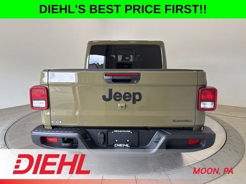New 2026 Jeep Gladiator Sport AWD/4WD image 6