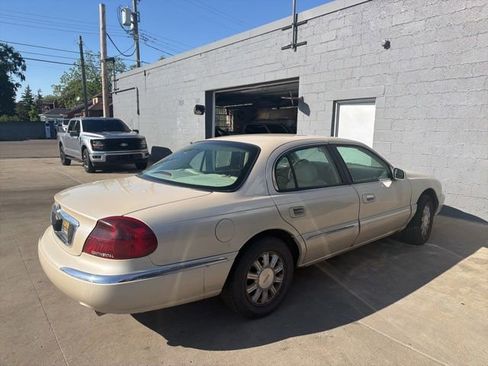 Used 2000 Lincoln Continental FWD image 5