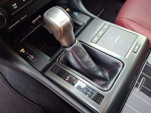 Used 2023 Lexus GX 460 Premium image 16