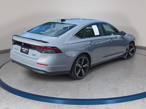 Used 2024 Honda Accord Sport image 5