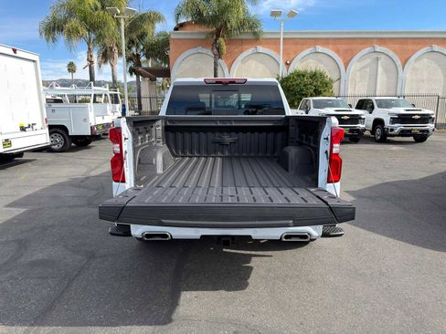 New 2026 Chevrolet Silverado 1500 High Country w/ Technology Package image 18